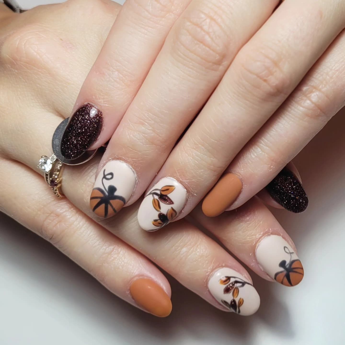 Pose Américaine (GelX) - Nail art citrouilles / feuilles